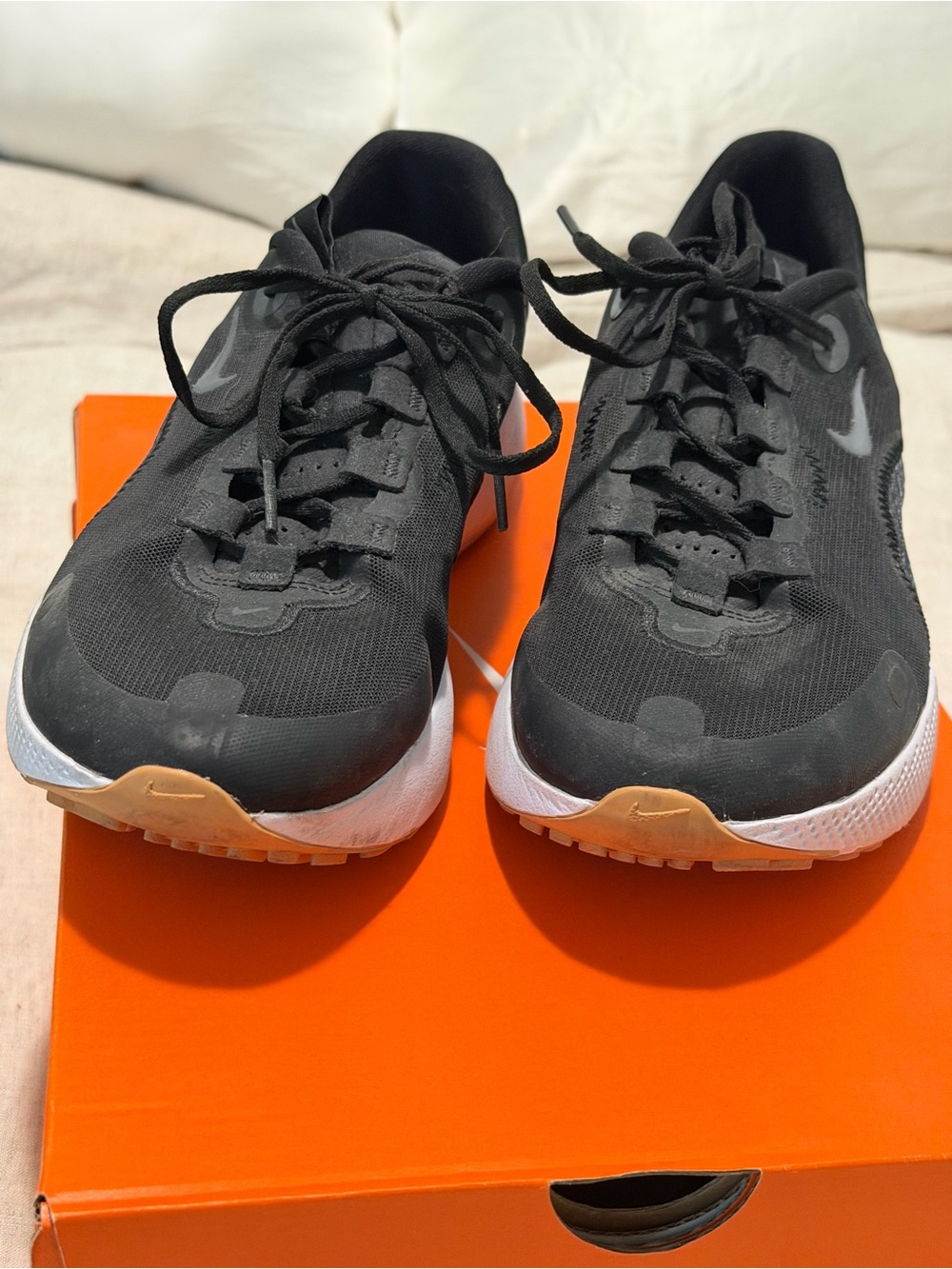 Women’s Nike React Escape Run Size 9